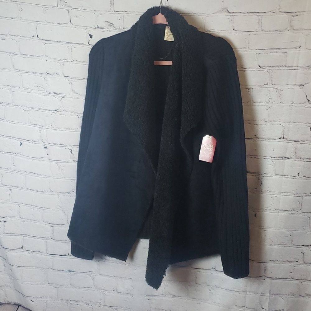 💜NWT Faded Glory Black Jacket
